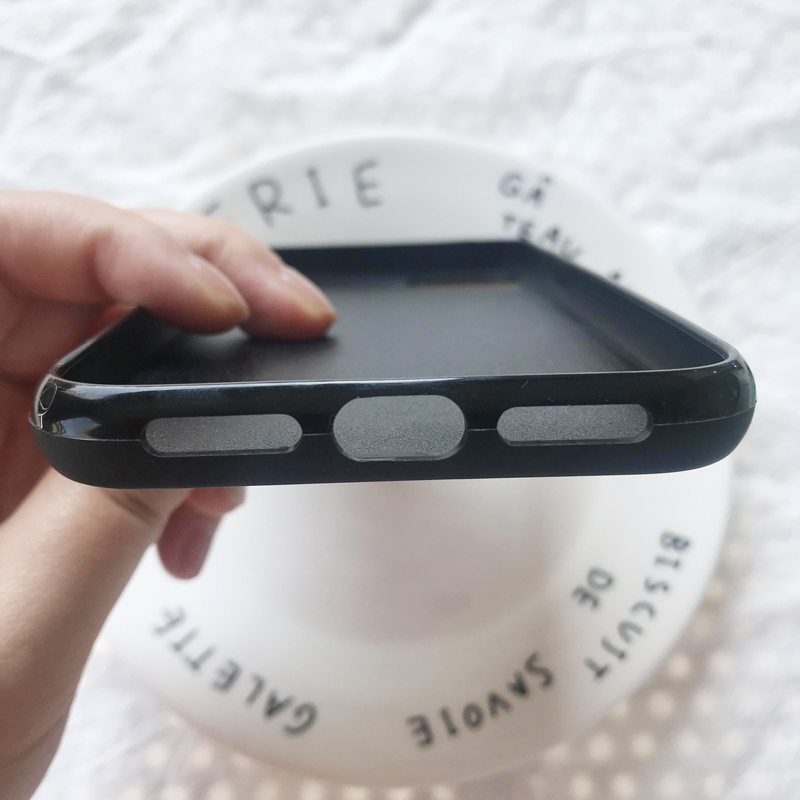 トリニダード・トバゴ国旗柄 iPhoneケース iPhone - Phone Cases Trinidad のレビューと価格