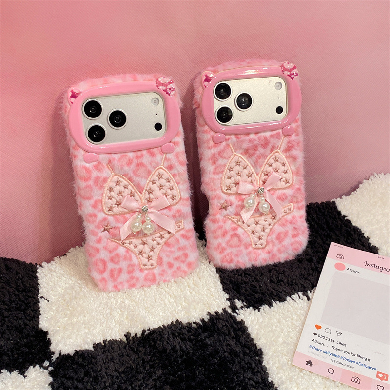 高級感のあるレオパード柄ビキニプリントのぬいぐるみ風スマホケ - Phone Cases Iphone 16 のレビューと価格